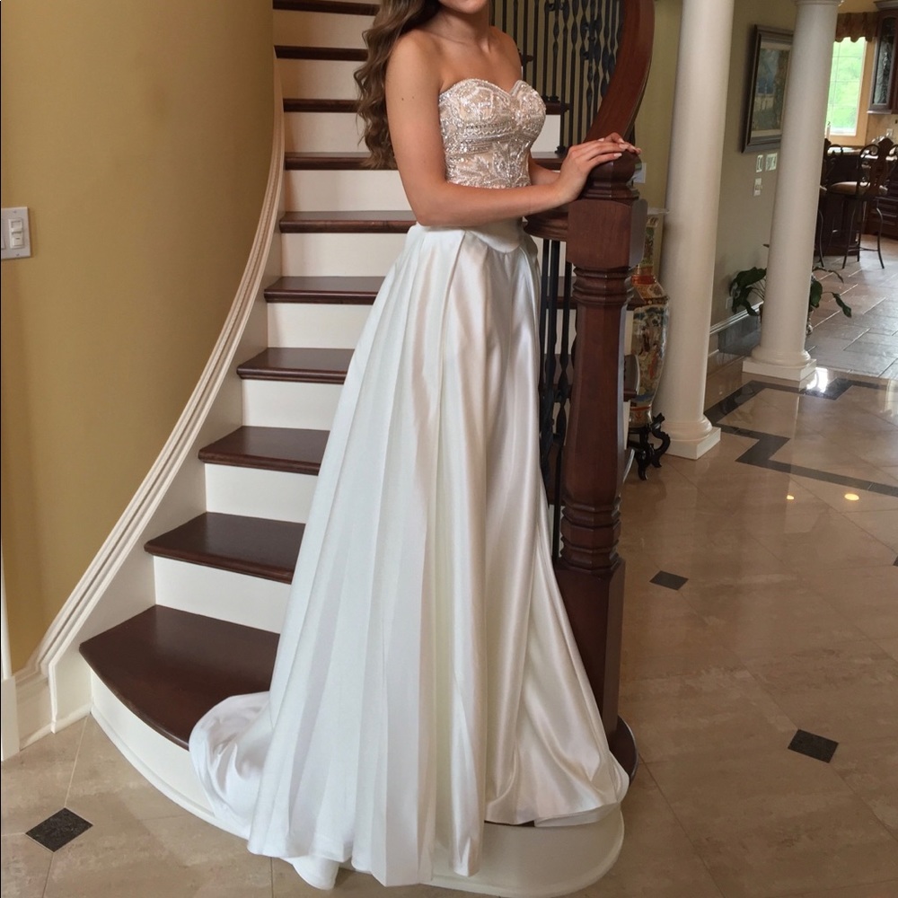 Vienna Two Piece Prom Dress